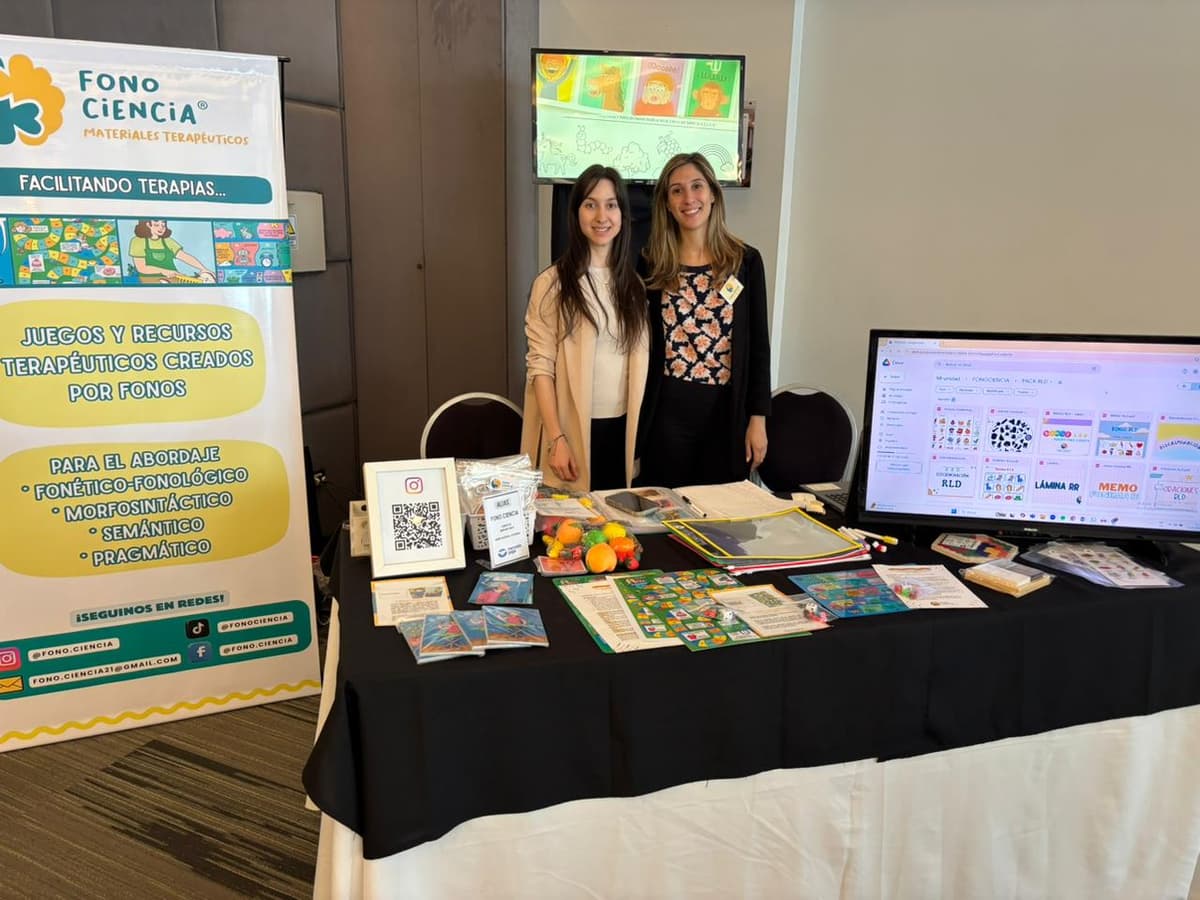 Stand de Fono.Ciencia en congreso — materiales y recursos expuestos